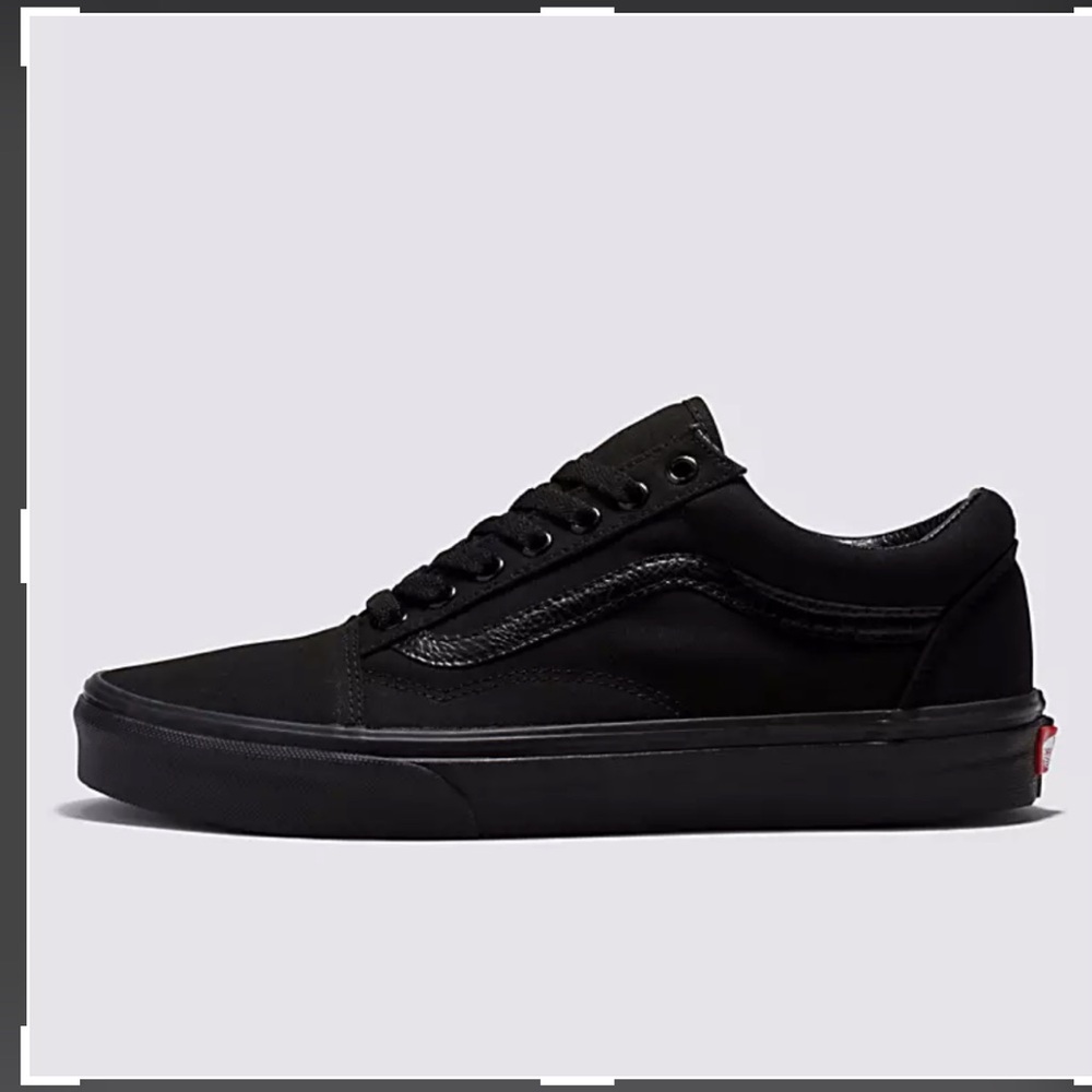 ⭐🏁‎ Old Skool Canvas Shoe- Vans🏁🏁🏁🏁